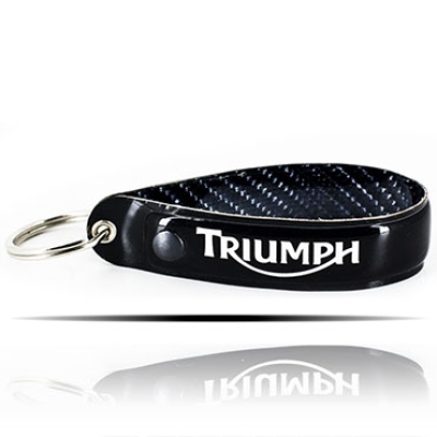 TRIUMPH SİYAH 5D KARBON FİBER GIFTSOME AT NALI ANAHTARLIK